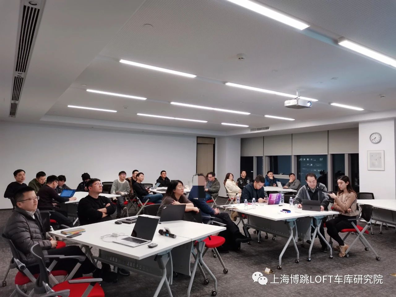 安康杭州LOFT车库专题会